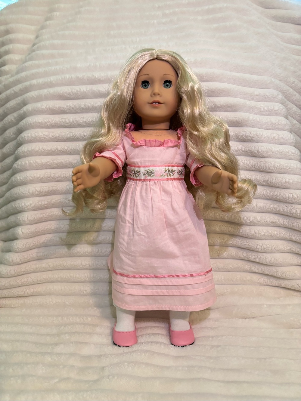 American Girl Caroline Abbott Doll in Light Pink Outfit - Picture 2 of 14